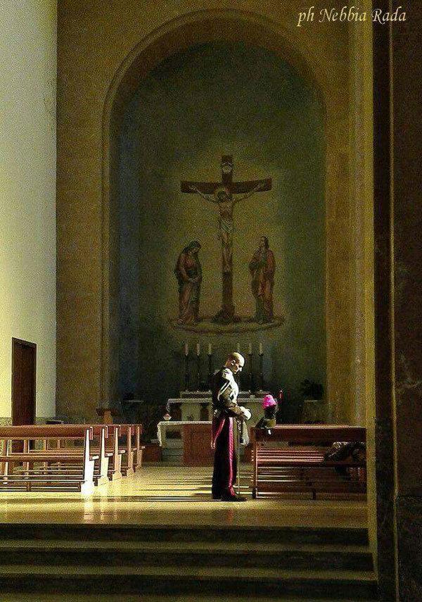 AltaUniformeInCattedrale.jpg