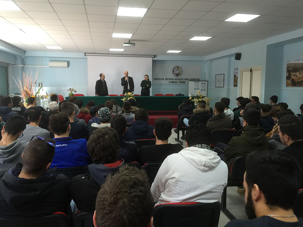 Lamezia, presentato progetto alternanza Scuola-Lavoro all’ITG