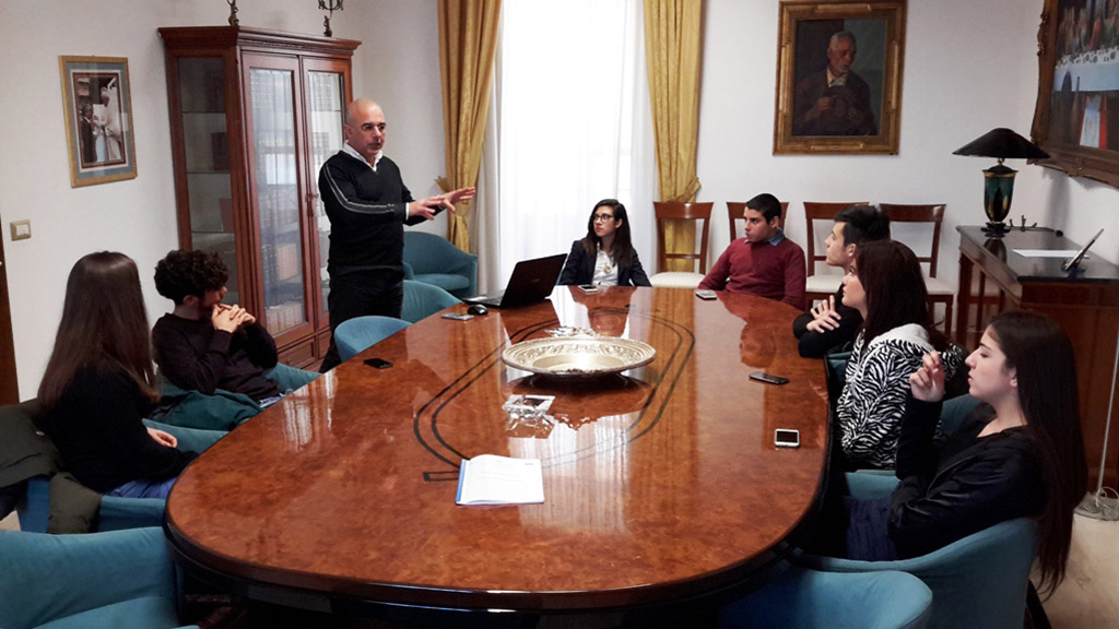 Alternanza scuola-lavoro: gli studenti del liceo Fermi di Catanzaro lido al Consorzio di Bonifica Ionio catanzarese