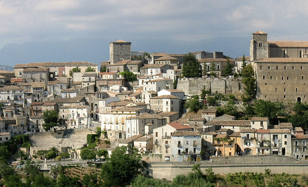 Coronavirus, Comune Altomonte da stasera sarà zona rossa