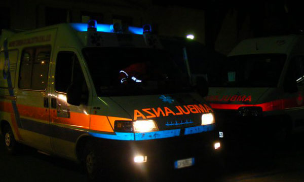 Incidente nella notte a San Lucido, ferito gravemente anche un bambino