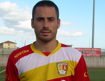 Calcio: Asd Sambiase acquista il neo attaccante Saturno