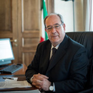 Bevacqua consegna a sottosegretario Giacomelli dossier su Reti e Infrastrutture