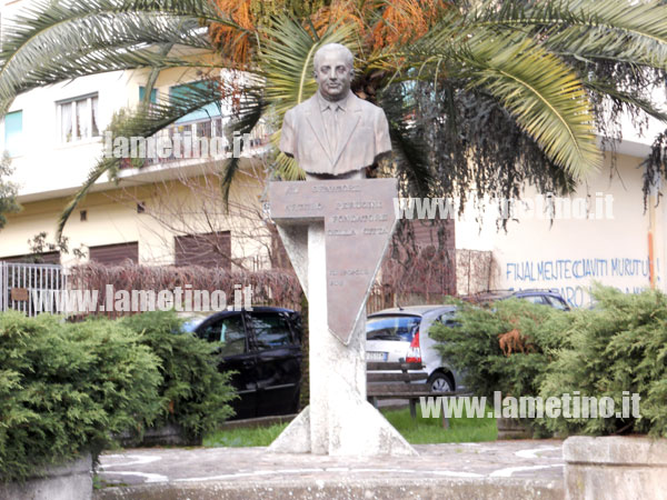 Lamezia: Ricorre oggi trentennale morte Perugini, fondatore città