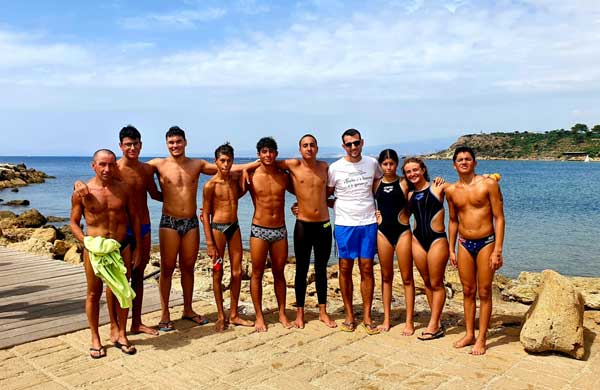 Trionfo per l'Arvalia Nuoto Lamezia al "Primo Trofeo Angelo Fabiano" a Le Castella