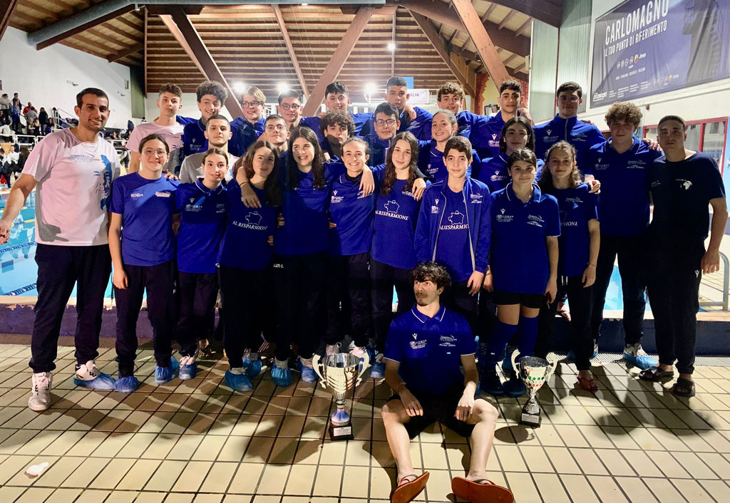Arvalia Nuoto Lamezia campionessa regionale di categoria e assoluta
