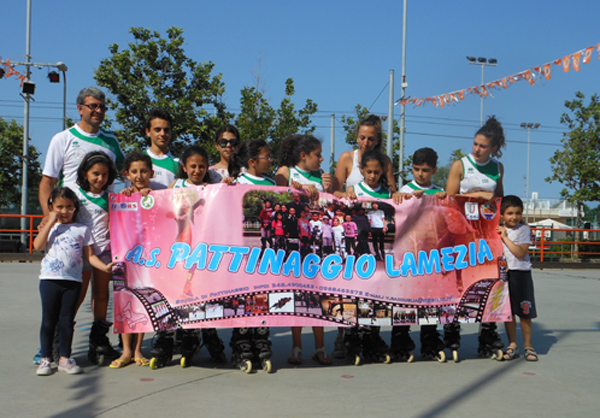 Lamezia: Asd Pattinaggio conquista 8 ori, tre argenti e 5 bronzi a Riccione