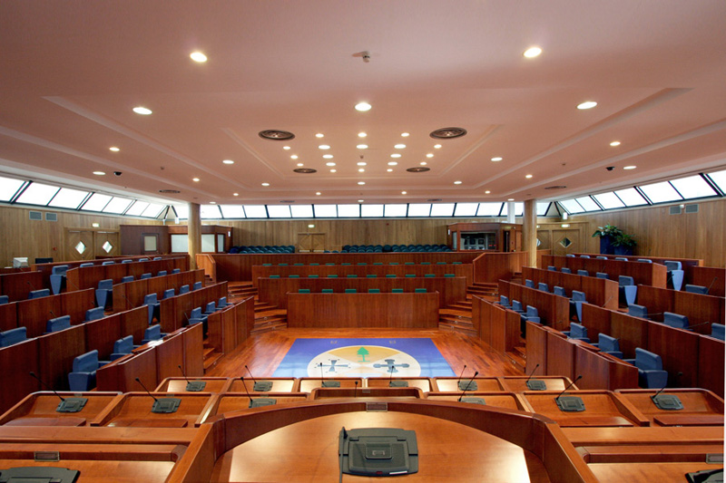 Aula-palazzo-campanella1_2a428_fbcdd_16f64_ff71f_e7076_ebfc3_4c5b6_f1f57_08a93.jpg