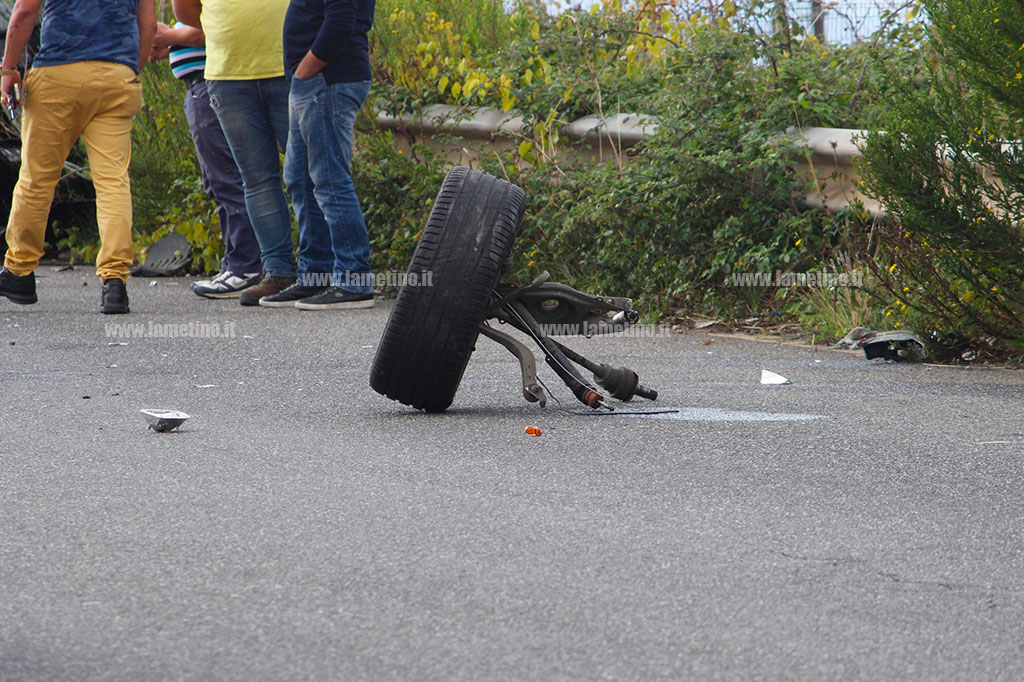 Auto-incidente-bagni_1.jpg