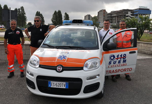 Calabria: Asp, consegnato nuovo mezzo attrezzato al Suem 118 