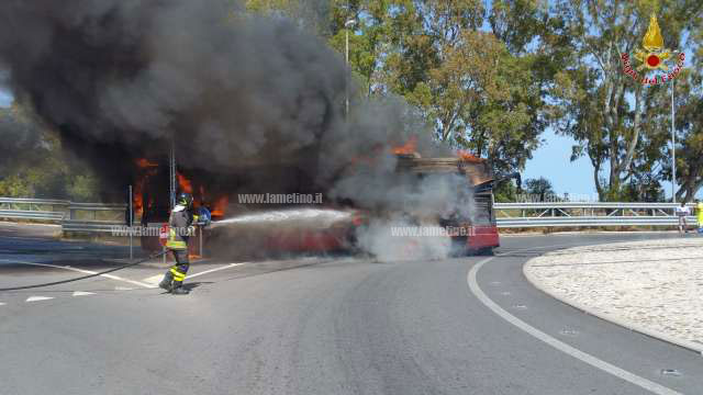 Autobus_Gioiosa_VVF.jpg