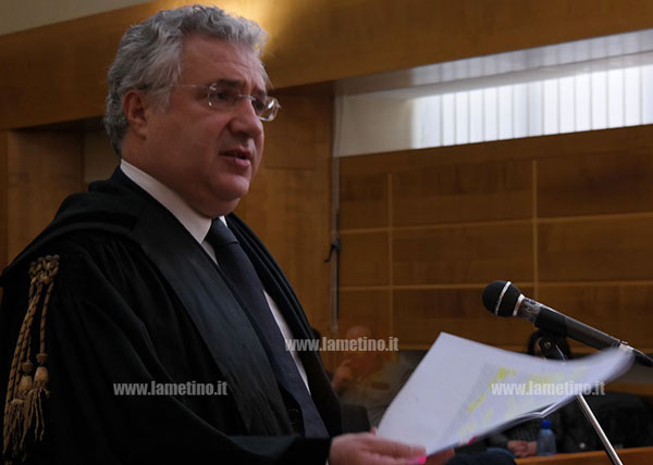 Why Not, avvocati Murone e Favi: “Dichiarazioni infondate ed imbarazzanti di De Magistris” 