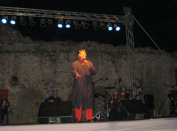 Lamezia: Peppe Barra apre il Magna Grecia Teatro 2012 all'Abbazia