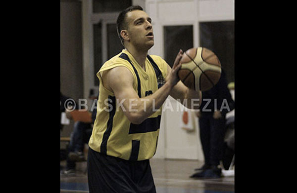 Lamezia Basket conquista primato poule promozione, battuta Catanzaro 68-74