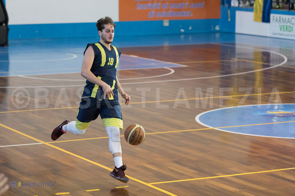 Basket Lamezia il 14 maggio al Palasparti contro il Fabriano, Antonicelli: “Vogliamo vincere e continuare a sognare”