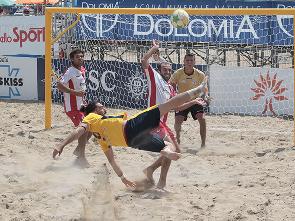 Lamezia Beach Soccer battuto nettamente dal Pisa