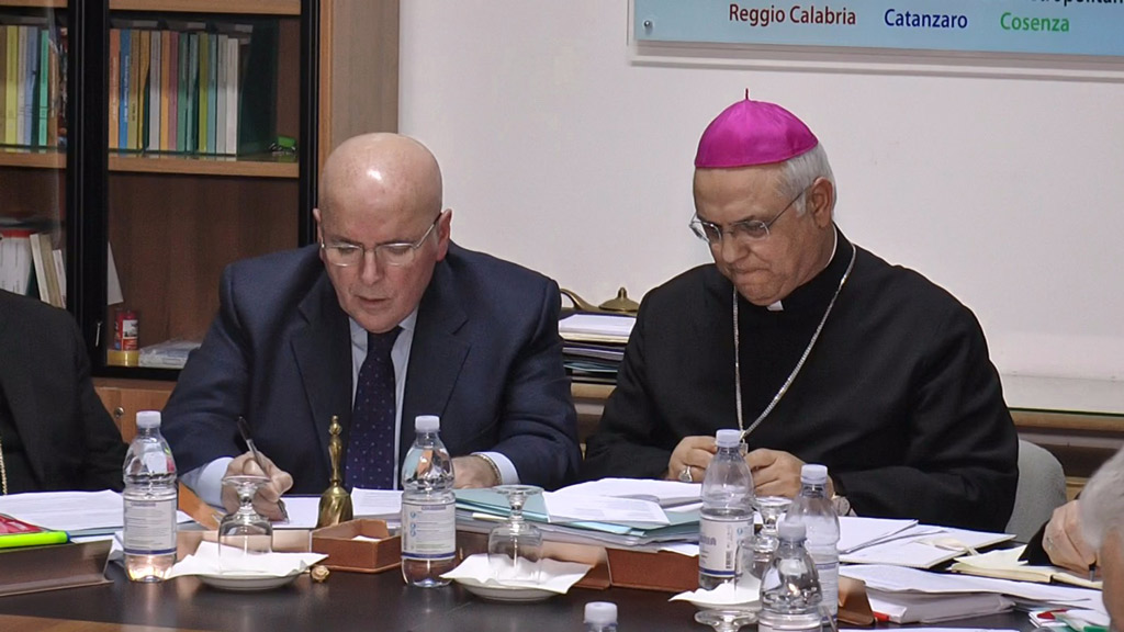Incontro tra Presidente Oliverio e Vescovi calabresi su inclusione sociale e contrasto alla povertà