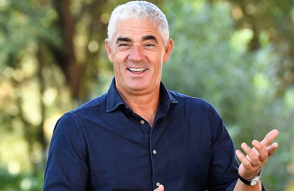 AMA Calabria, Biagio Izzo arriva a Catanzaro con “Balcone a 3 piazze”