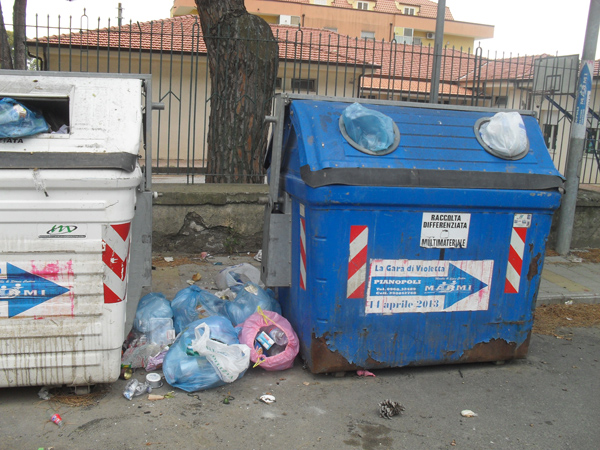 Lamezia: Associazione Capizzaglie segnala degrado in via S.Foderaro