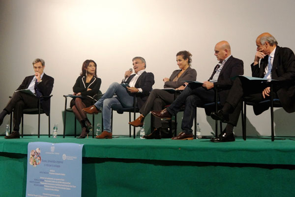 Presenti 450 studenti a incontro orientamento: "Scuola, università e impresa"di Confindustria Cosenza