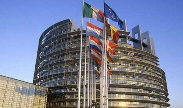 Ferrara (M5S): "Sede regionale calabrese a Bruxelles ancora non operativa, costo inutile per i cittadini"