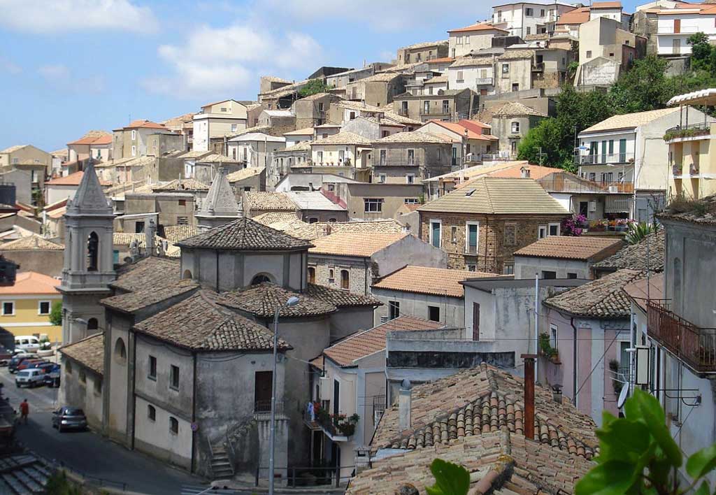 Consiglio comunale di Curinga attribuisce la cittadinanza onoraria al “Milite Ignoto”