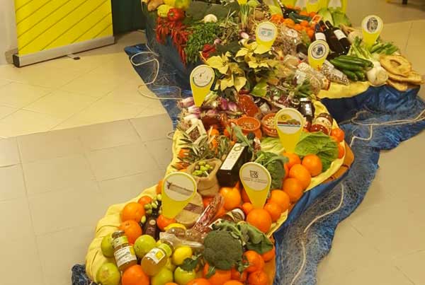Coldiretti: "No ai bollini allarmistici danneggiano le produzioni Made in Calabria"