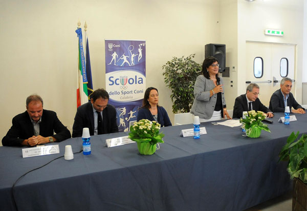 Caligiuri agli studenti Liceo Scientifico ‘A. Volta’ Reggio Calabria: “Investite sulla lettura, investite su di voi”