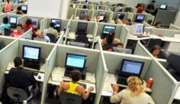 Cgil: in Calabria 6.000 posti a rischio nei call center
