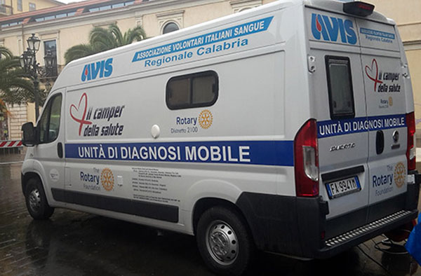 Camper-della-Salute-Rotary-vaccini-antinfluenzali-lamezia.jpg