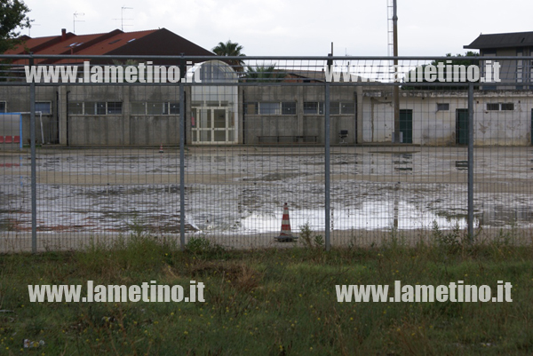 Lamezia: Con le prime piogge si ripresenta problema allagamento campo sportivo "Provenzano"