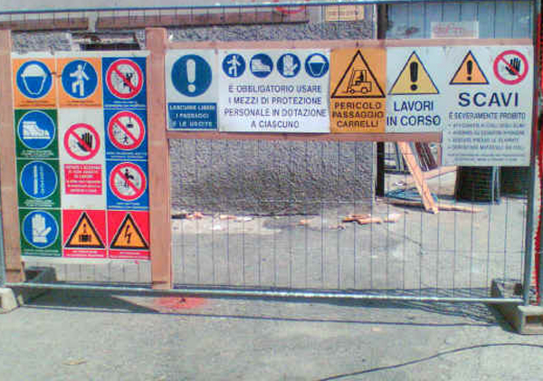 'Ndrangheta: Interdetto presidente impresa, stop lavori a Pizzo 