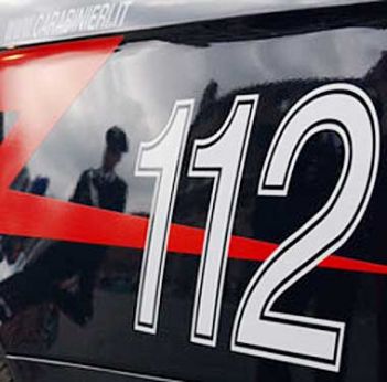 Calabria: Le sequestrano mezzo e insulta carabinieri, arrestata
