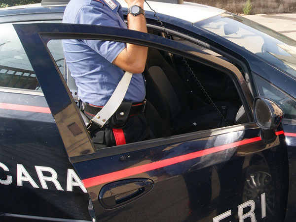 Carabinieri-auto-sett2013.jpg