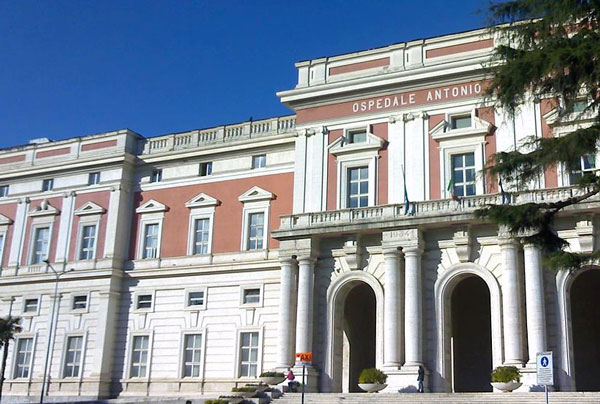 Lamezia: morto anziano rimasto ustionato mentre faceva giardinaggio