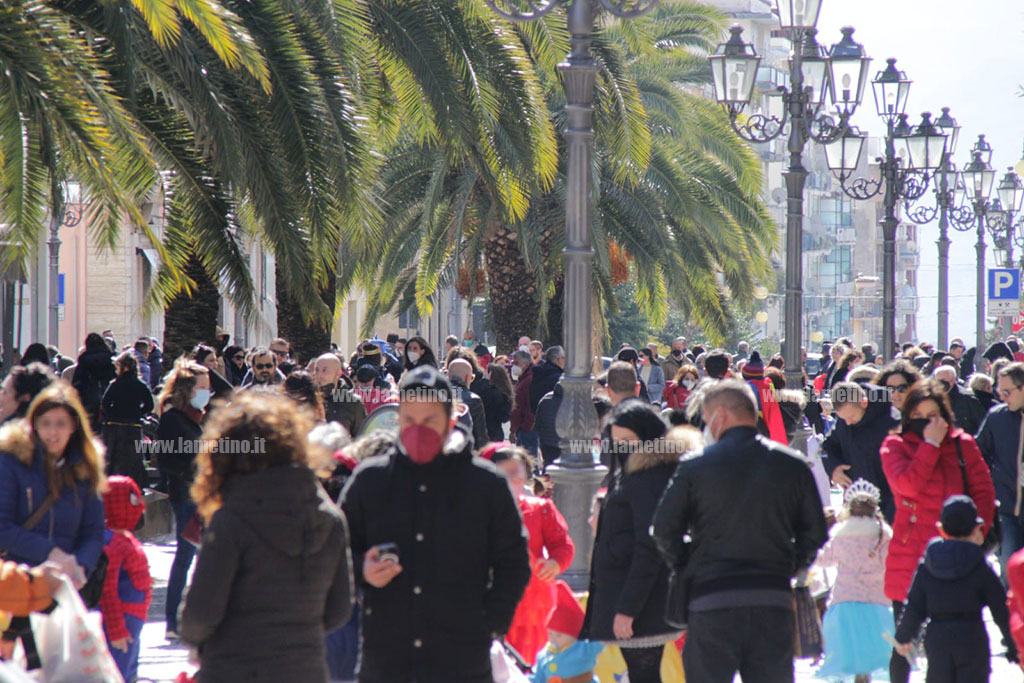 Lamezia, Carnevale 2022: si torna a festeggiare in piazza tra gioia e spensieratezza