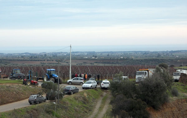 Calabria: Rifiuti, protesta cittadini per discarica Cassano Ionio