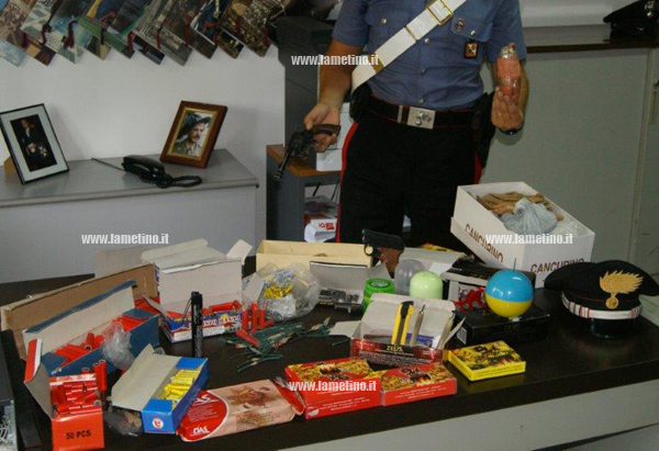Calabria: Scoperto laboratorio di ordigni artigianali, arrestato 40enne