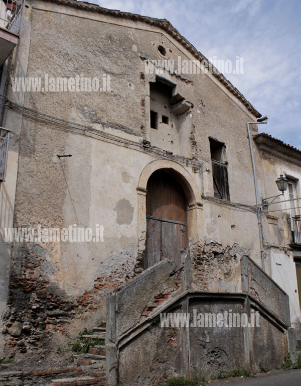 Cinema-teatro-russo.jpg