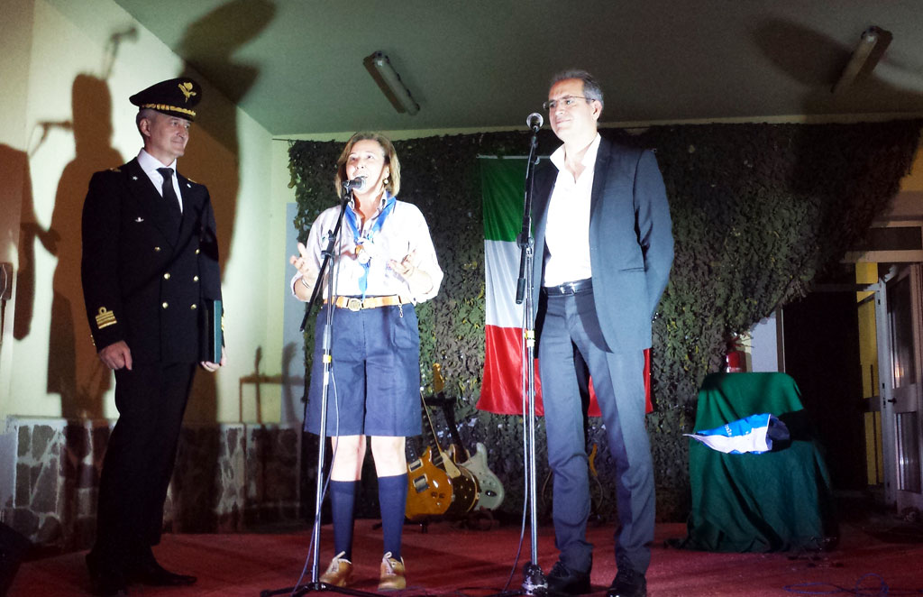 Col-tessitorela-Prof-e-mascaro.jpg
