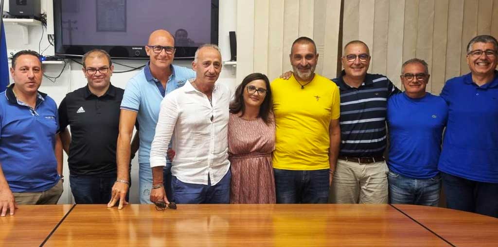 Collegio-Geometri-e-Geometri-Laureati-di-Catanzaro_nuovo-direttivo-e-consiglieri_1dc08.jpg