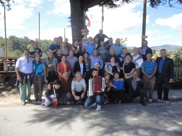 Calabria: Comitato cittadini restaura antica fontana a Soveria Mannelli
