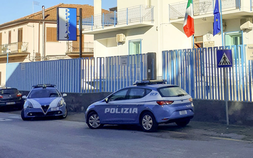 Donna colta da ictus cerebrale soccorsa da agenti Polizia a Taurianova