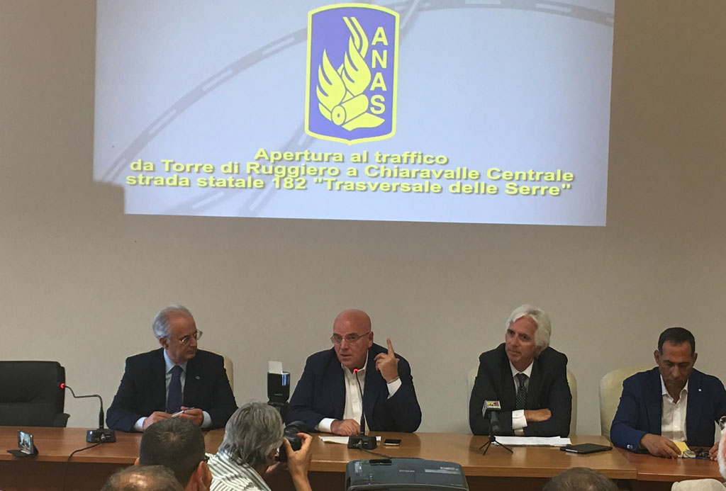 Trasversale delle Serre, aperto al traffico nuovo tratto tra bivio Montecucco e svincolo Chiaravalle - VIDEO