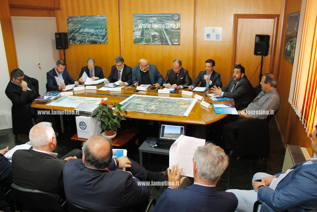 Lamezia: i sei candidati a sindaco a confronto sullo sviluppo dell’Asi 