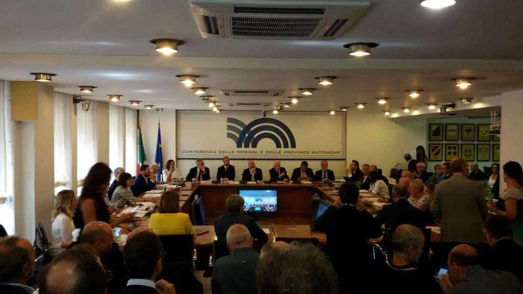Oliverio alla riunione straordinaria della Conferenza delle Regioni sul dopo terremoto