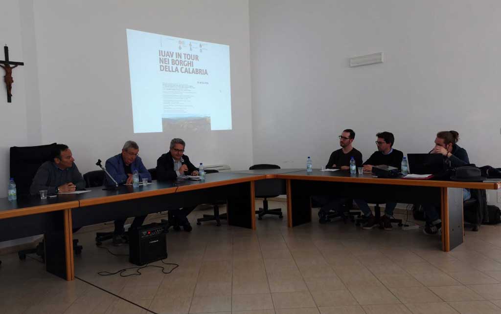 Prende forma il "Progetto Conflenti" per riqualificazione borgo antico e recupero chiesa San Nicola