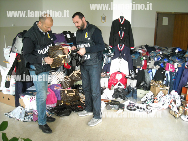 Contraffazione-arrestato-28enne-guardia-di-finanza-27-dic-2013-4.jpg