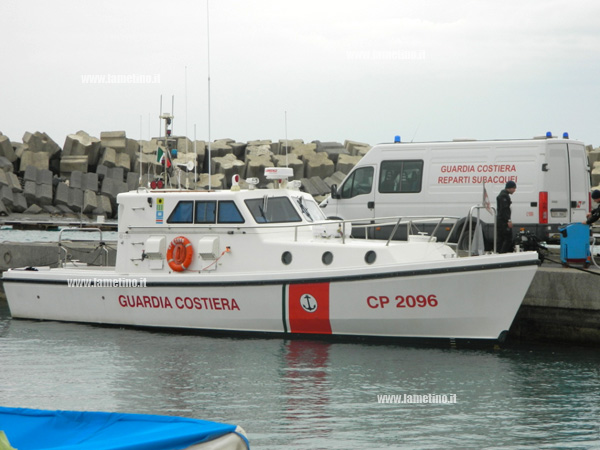 Controlli-Sub-gurdia-costiera-Cosentino-2.jpg