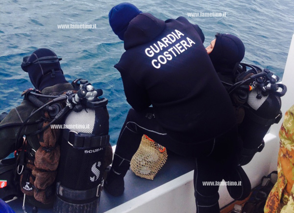 Controlli-Sub-gurdia-costiera-Cosentino-3.jpg